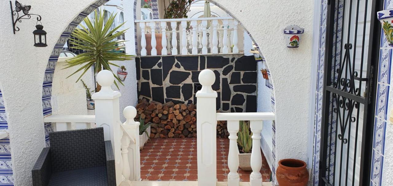 Two Bedroom In Spain Banos y Mendigo