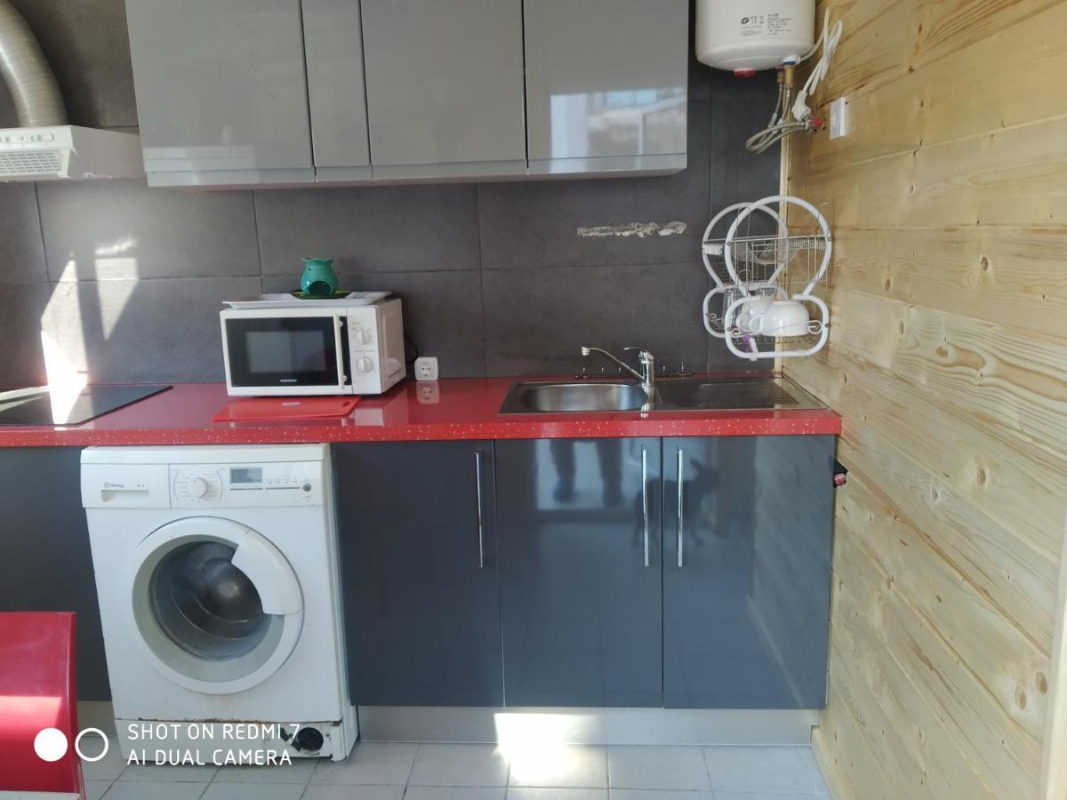 Familiar En Un Atico Con Gran Terraza Y,cocina ,en La Playa Homestay Burriana