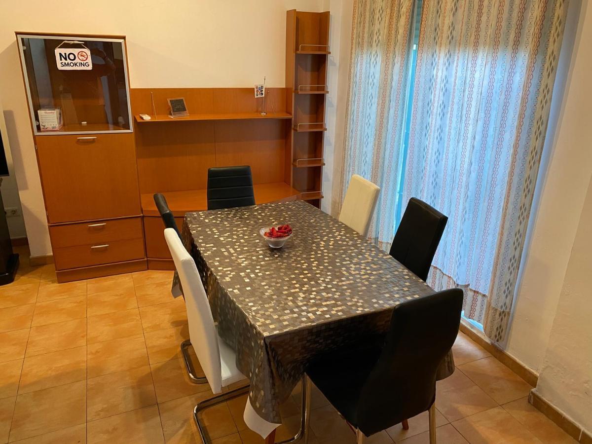 Holiday home Sevilla Saltera Cerca Centro De Sevilla Familiar - Trabajo - Wifi *