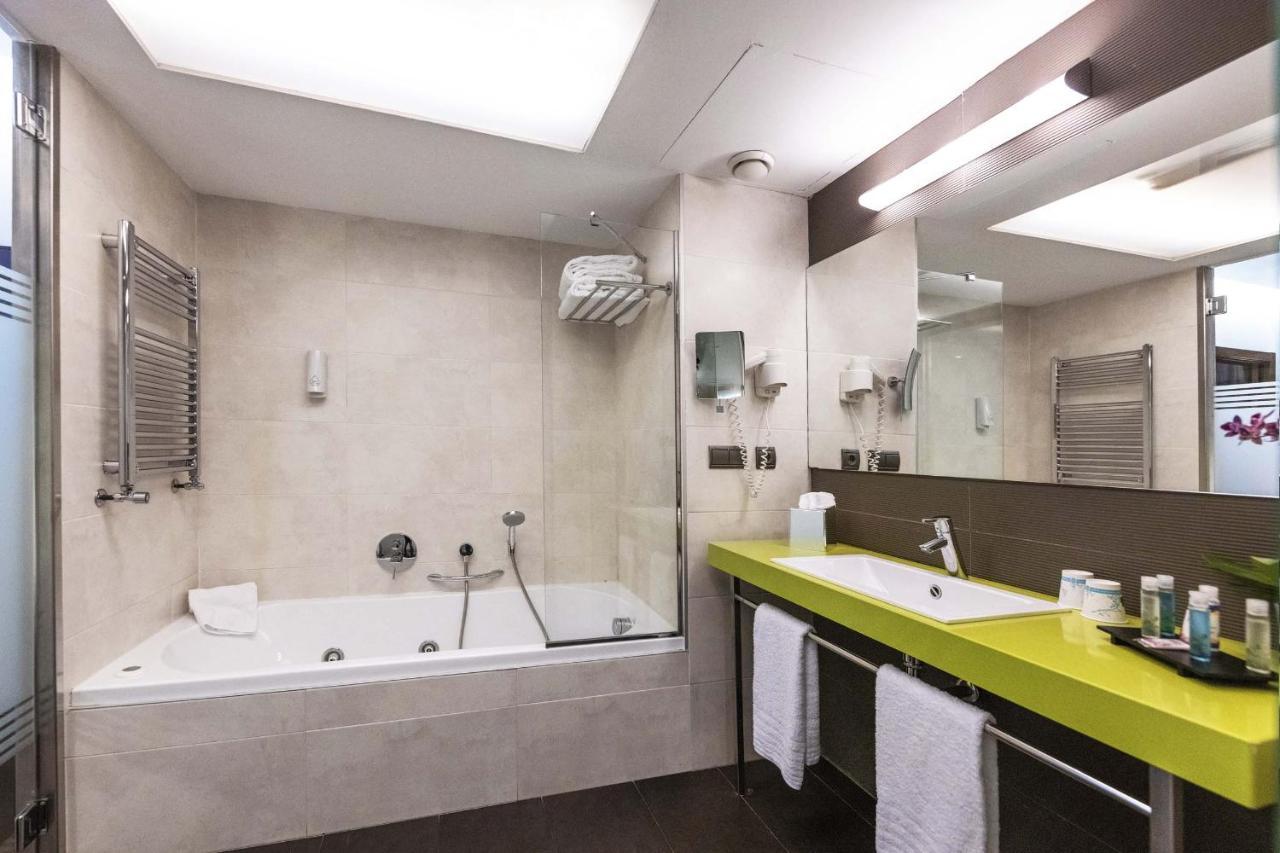 Hotel Globales Castillo De Ayud 3*