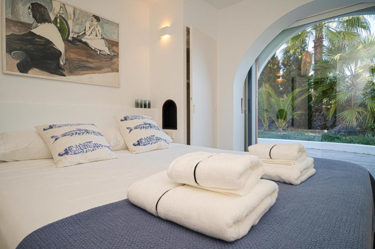 Vertigo- Managed By Almarina Villa *
