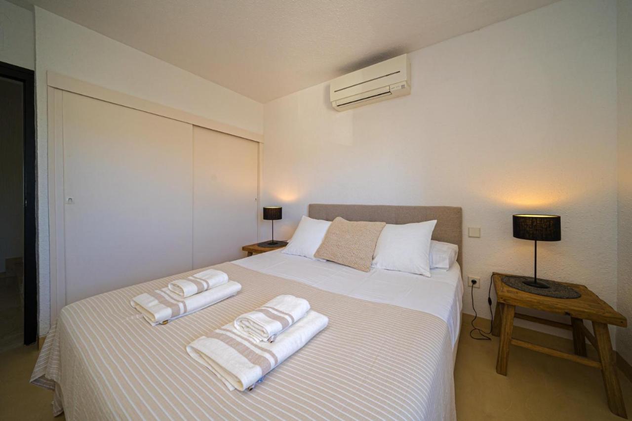 Vertigo- Managed By Almarina Villa