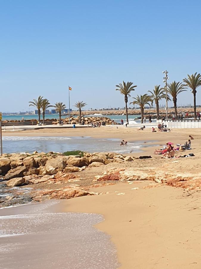 Apartment Lovely 2-bed In Near Beach