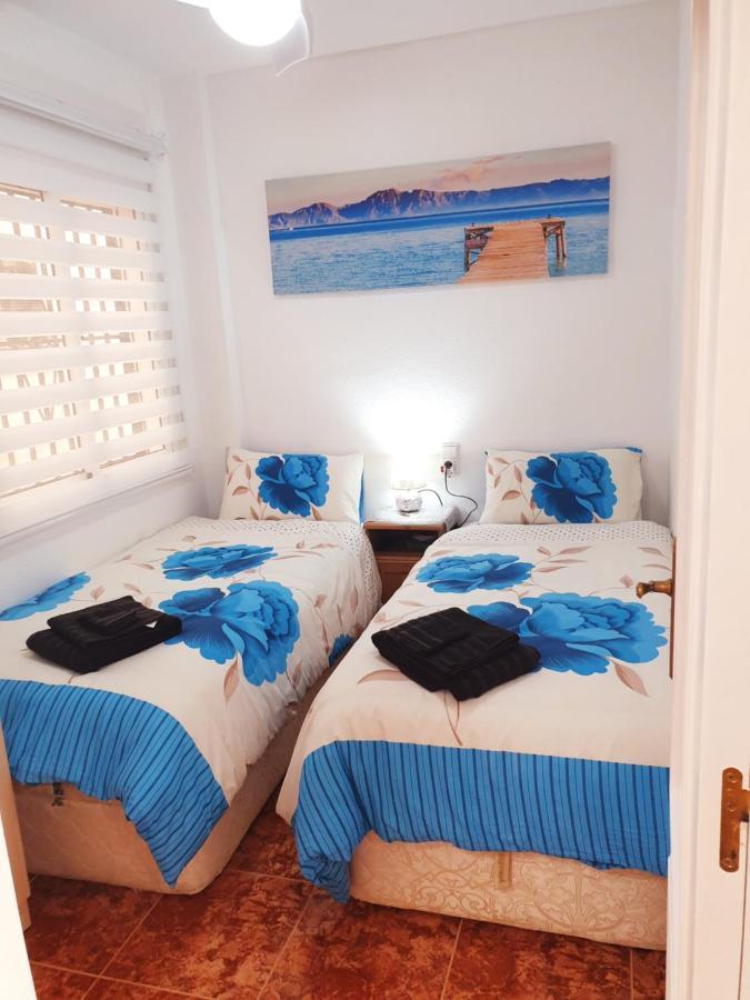 Lovely 2-bed In Near Beach * Torrevieja
