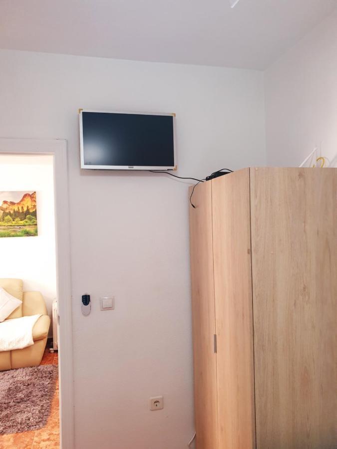 Apartment Lovely 2-bed In Near Beach *