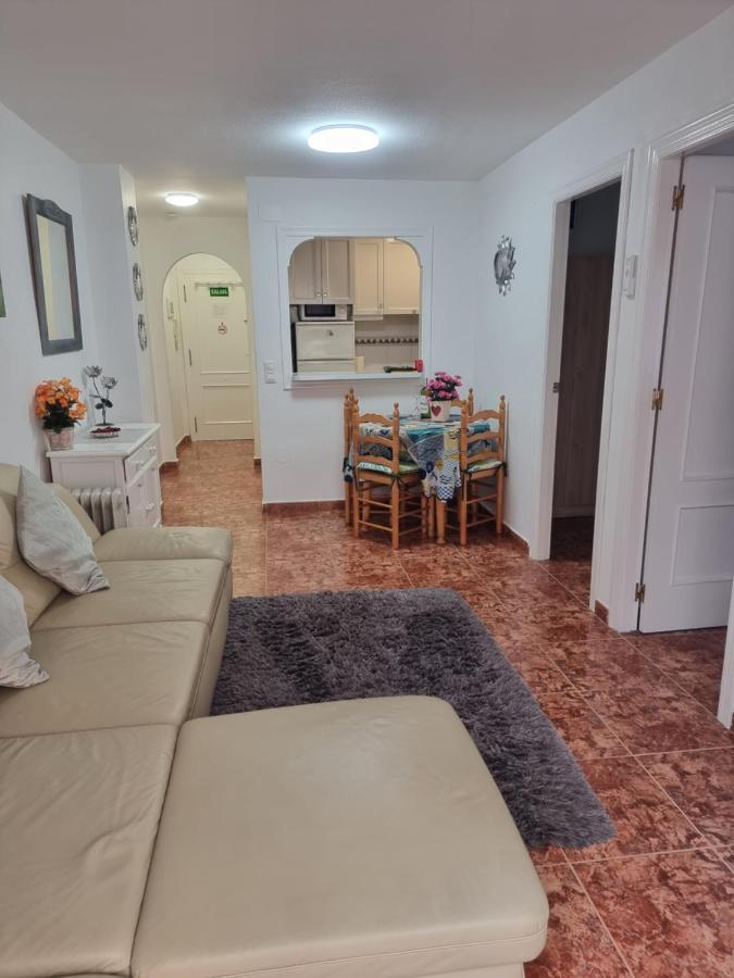 Lovely 2-bed In Near Beach