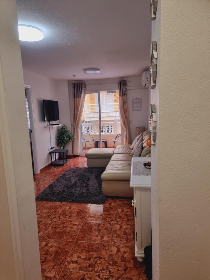 Lovely 2-bed In Near Beach *