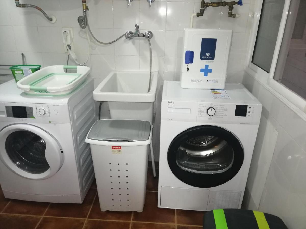 Center Paseo Apartment: Renovated With Double Garage Almunecar