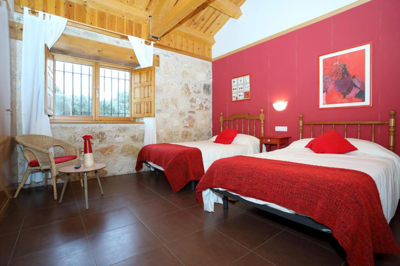 El Lagar De La Navazuela Farm stay La Rasa