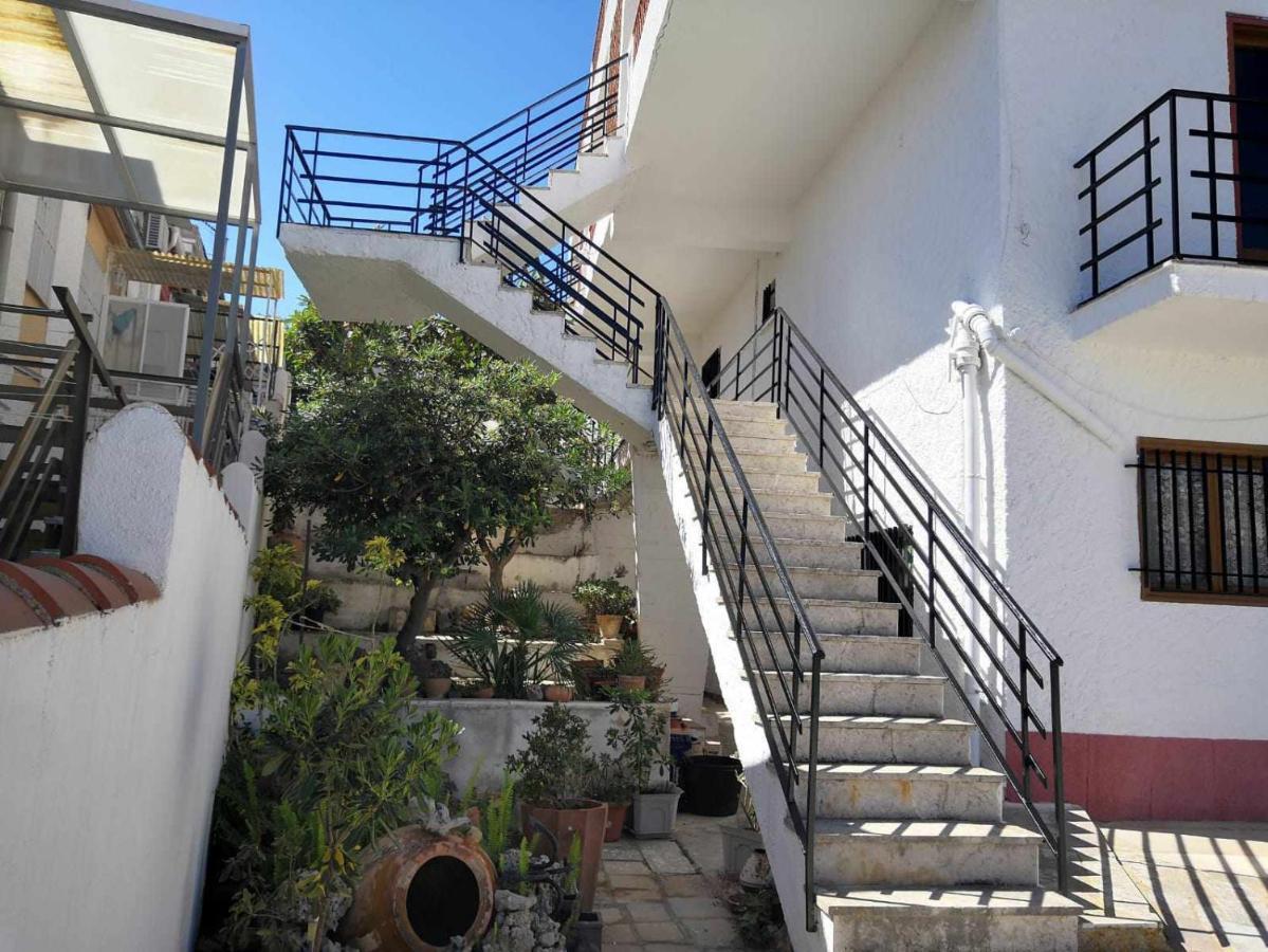 A H Casa Rovira Apto 1 *
