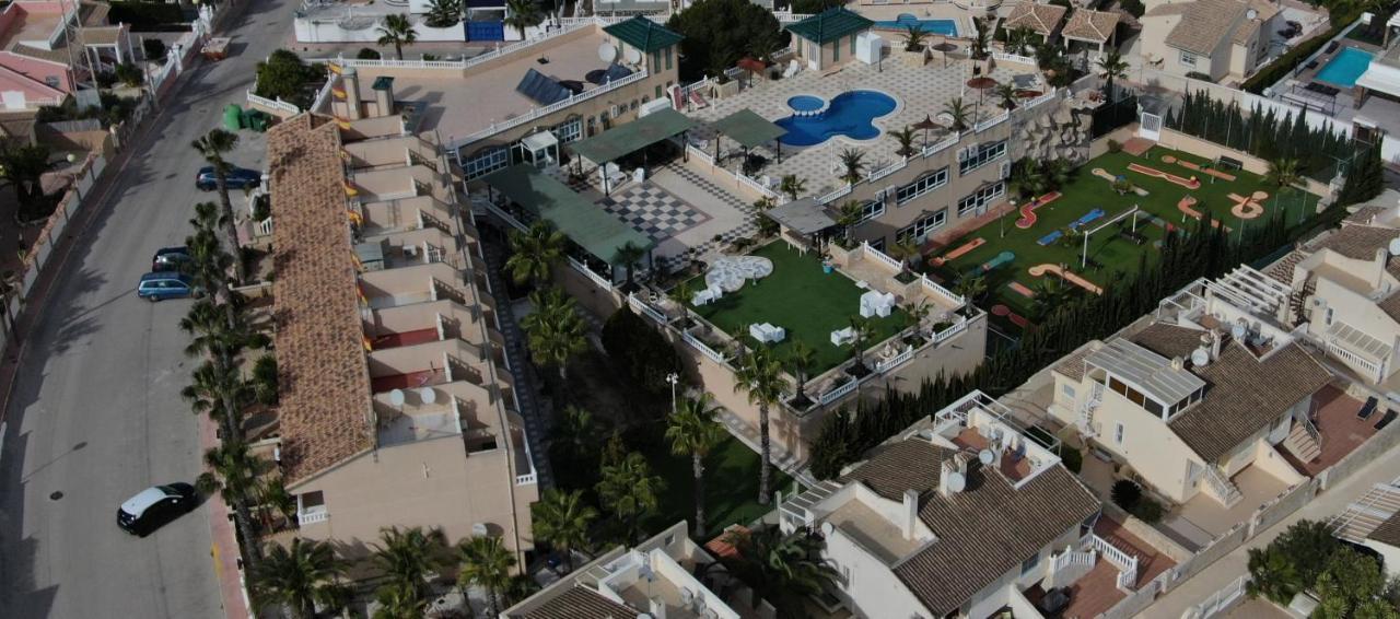 Costa Blanca Apartahotel
