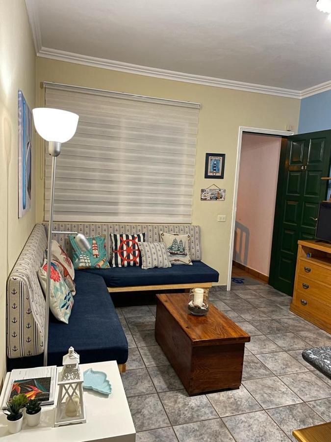 Apartamento Primera Línea En Piscinas Naturales. Barlovento