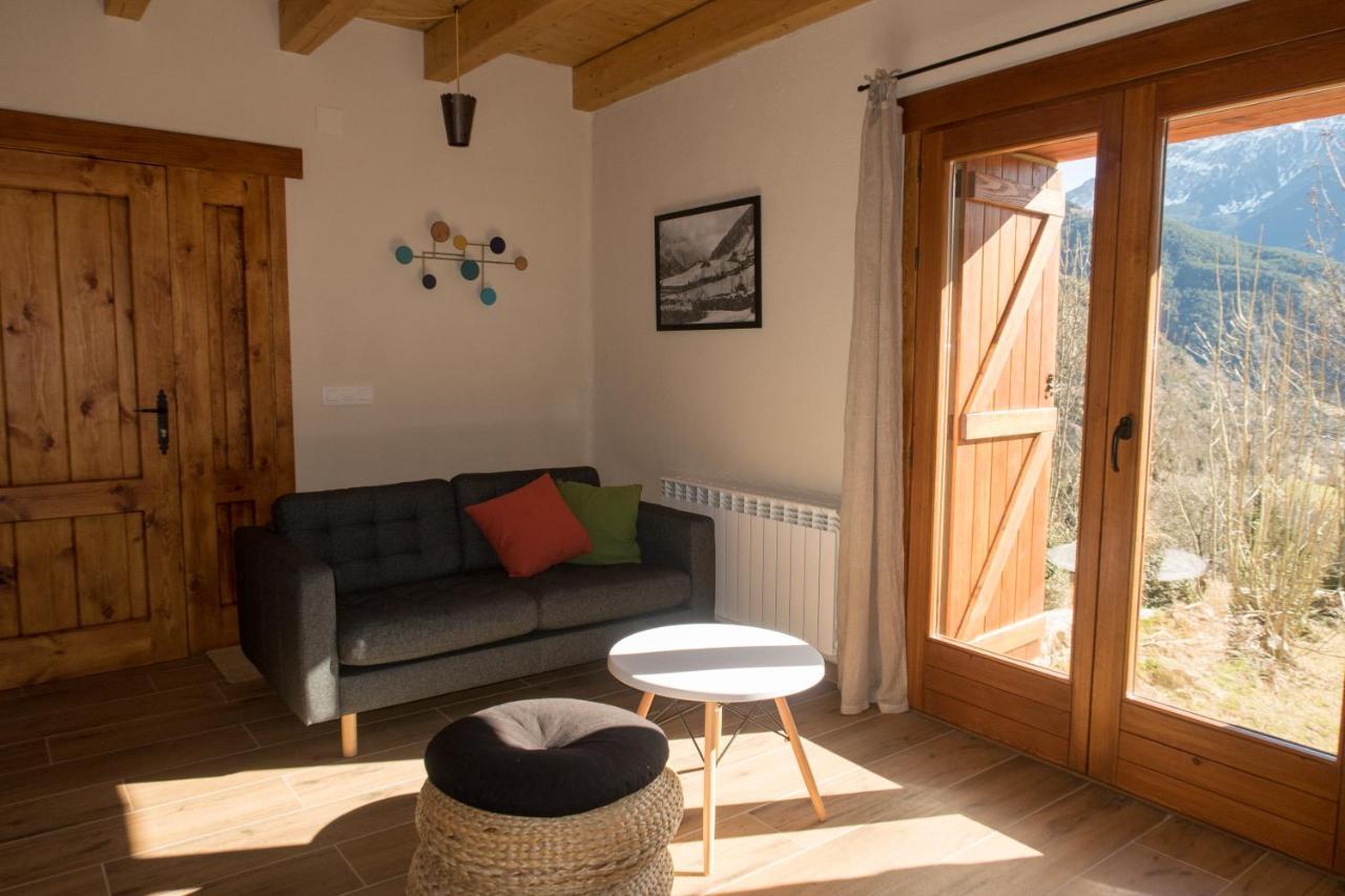 Balcon De Pineta Apartment Bielsa