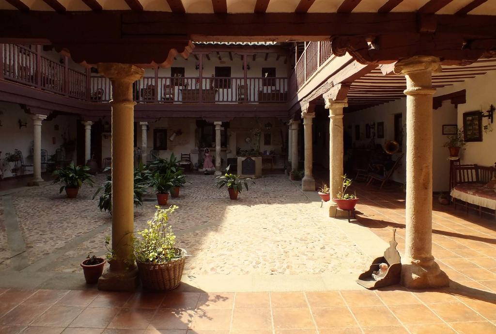Hotel Caballeros 3*