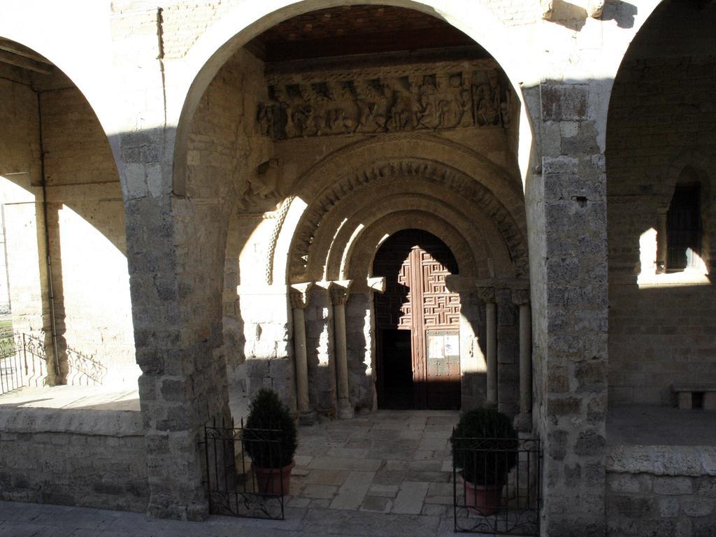 La Corte