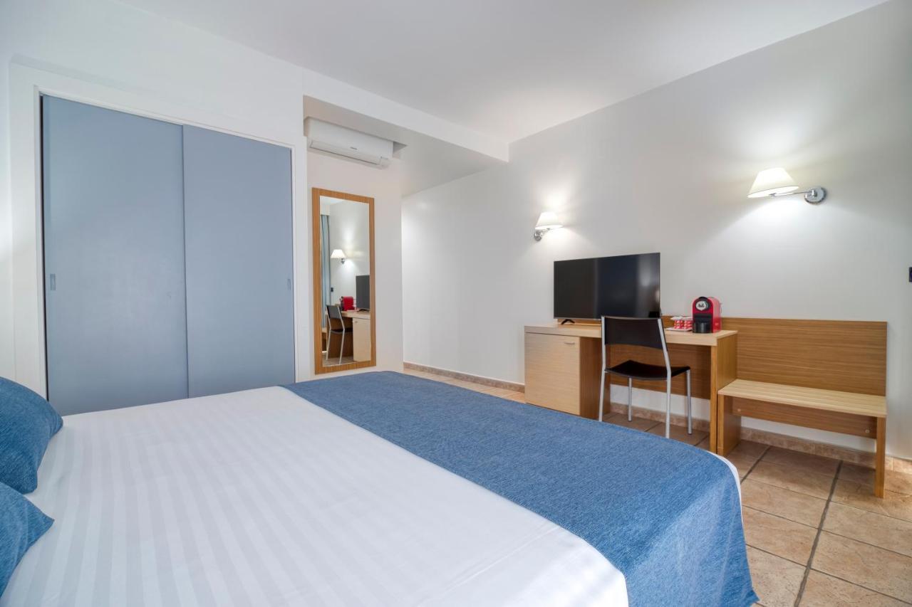 Hotel Hospedium Abril 3*