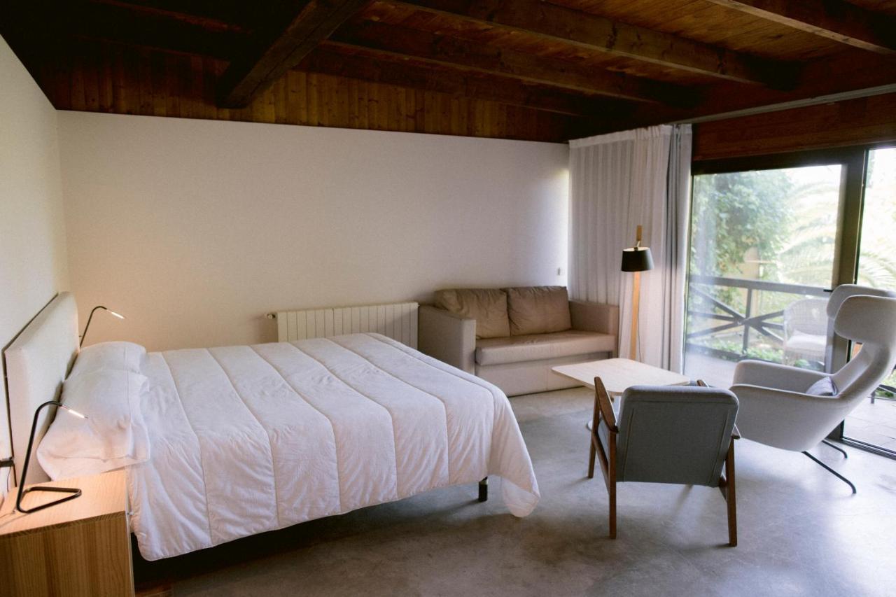 Hotel Mont-sant 4*