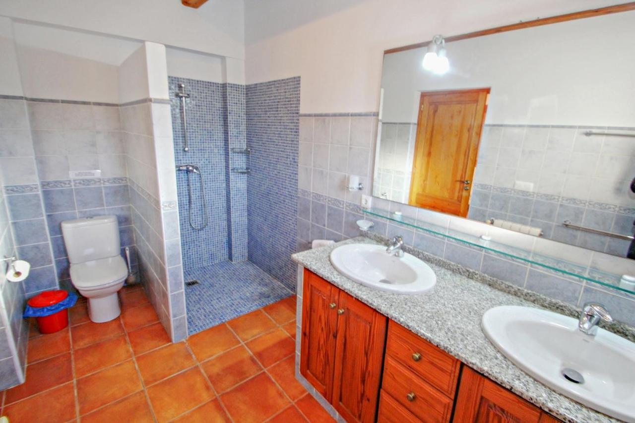 Pepa - Beautiful Little House In Pretty Grounds With Lovely Views In Benissa Villa