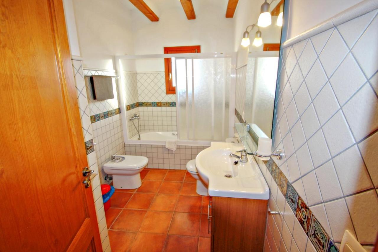 Villa Pepa - Beautiful Little House In Pretty Grounds With Lovely Views In Benissa *