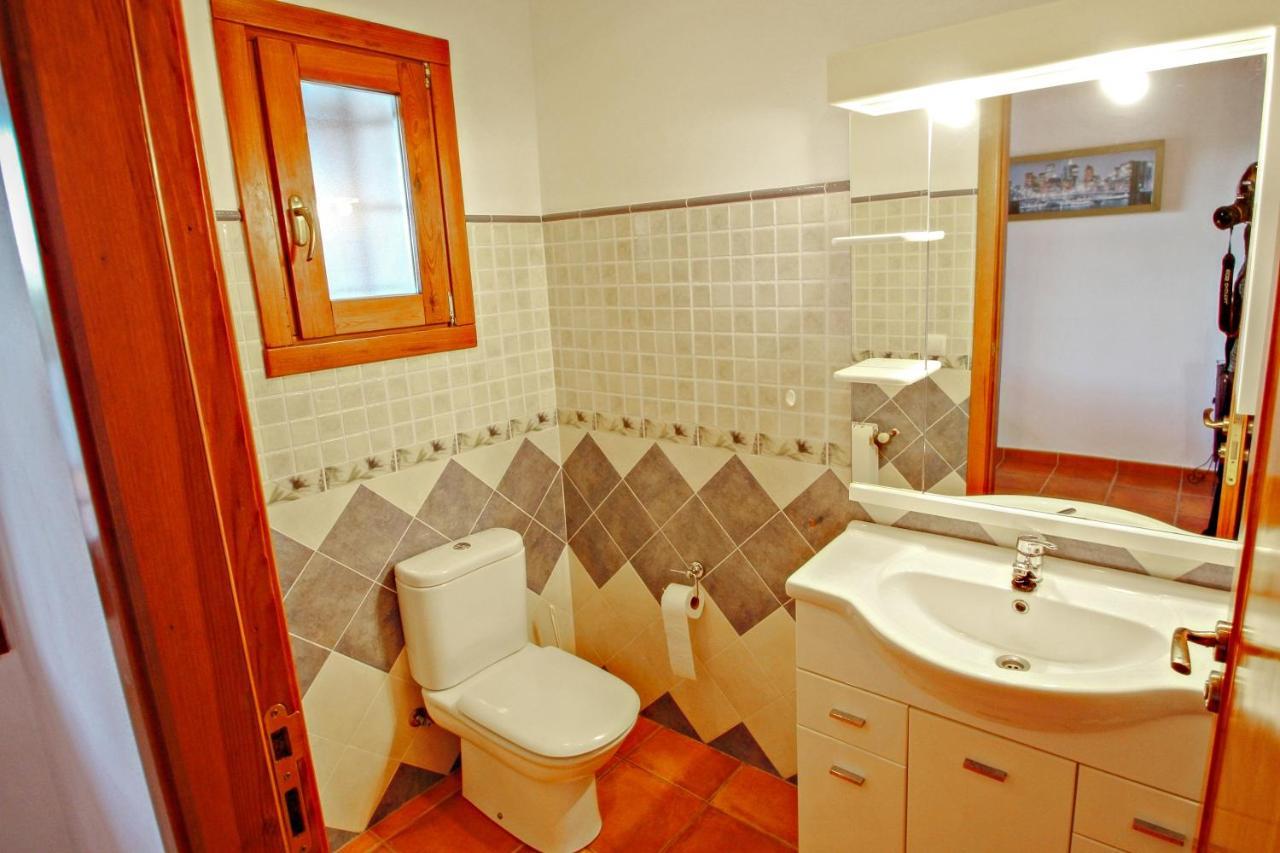 Pepa - Beautiful Little House In Pretty Grounds With Lovely Views In Benissa *