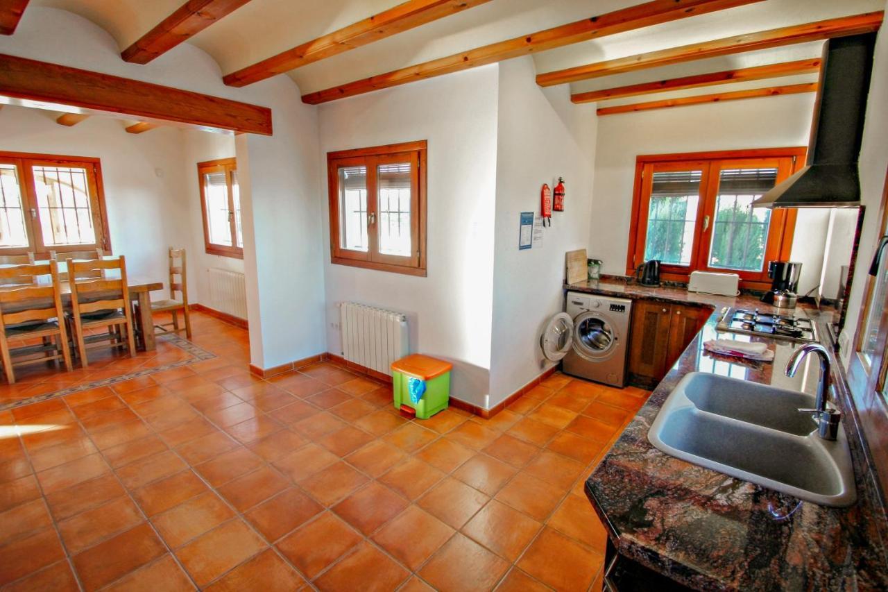 Pepa - Beautiful Little House In Pretty Grounds With Lovely Views In Benissa *