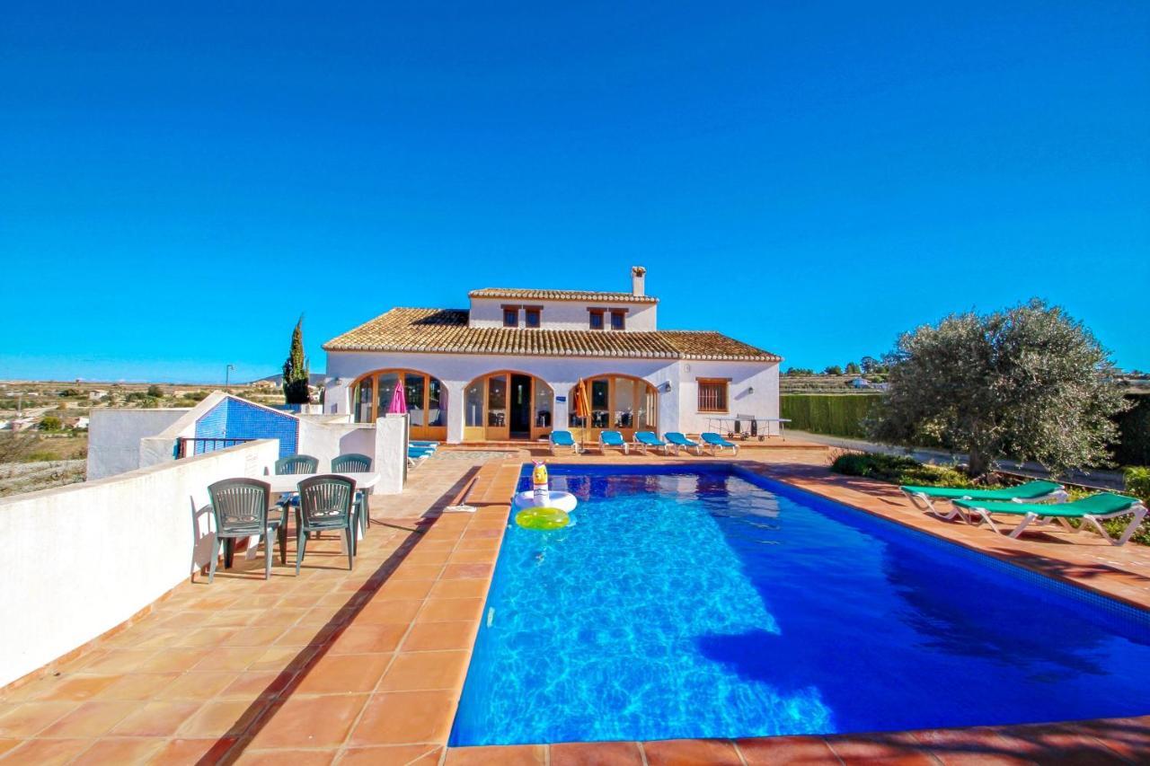 Villa Pepa - Beautiful Little House In Pretty Grounds With Lovely Views In Benissa *