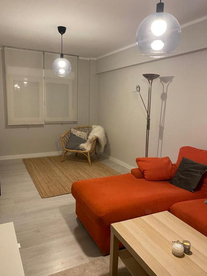 Carbayedo Apartment *