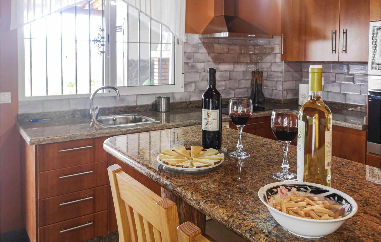 Pet Friendly In With Wifi Holiday home Algatocin