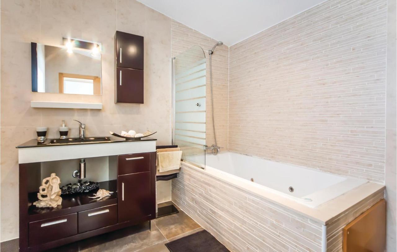 Сasa de vacaciones Amazing In With Kitchen *