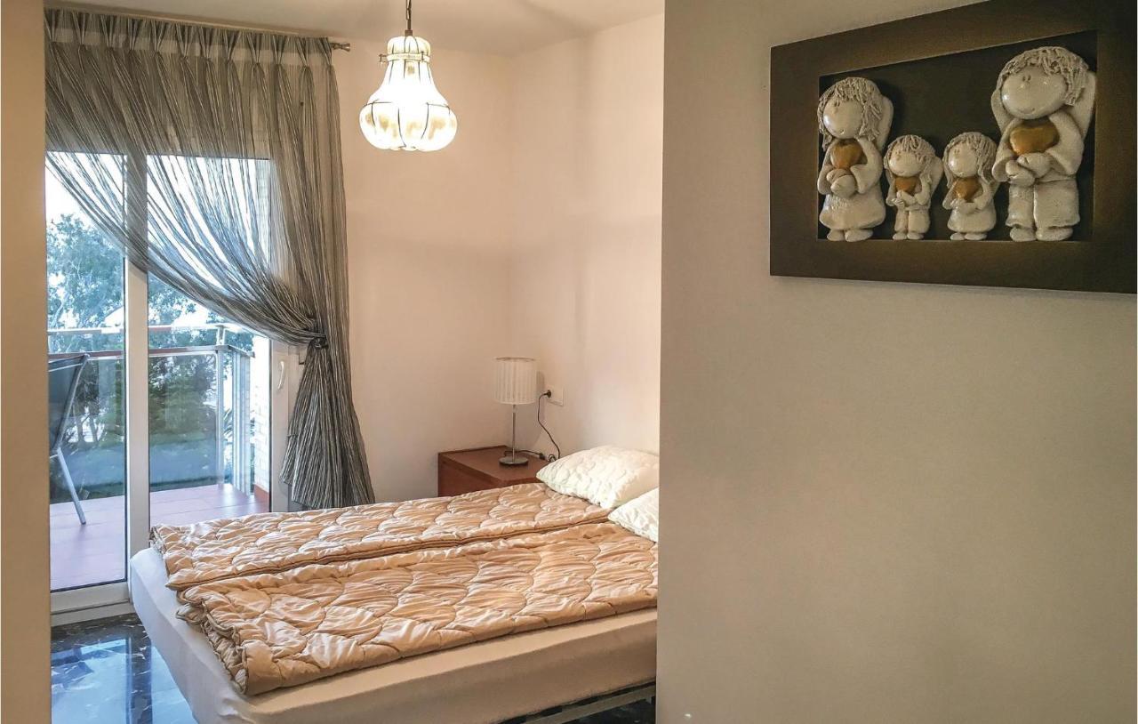 2 Bedroom Beautiful In Apartment