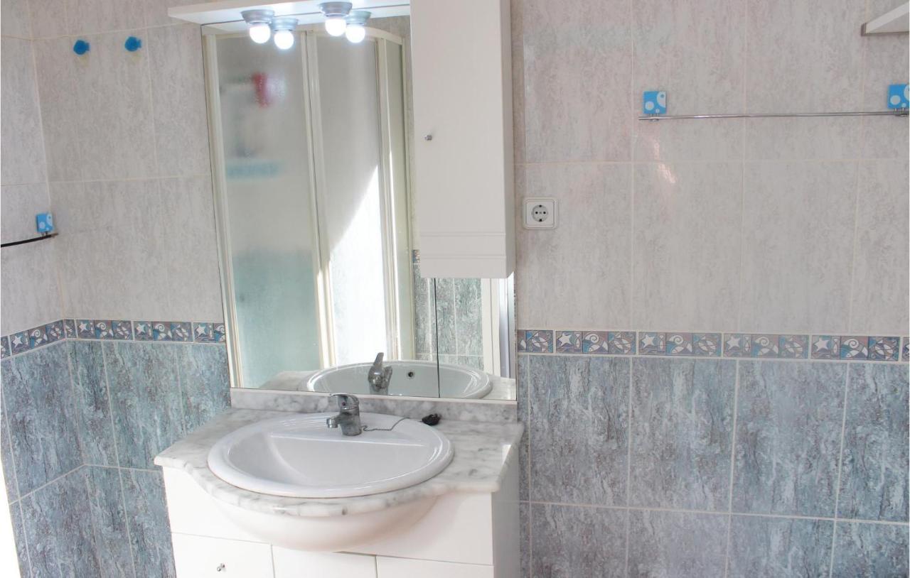 Сasa de vacaciones Amazing In Mazarrn With 3 Bedrooms And Wifi