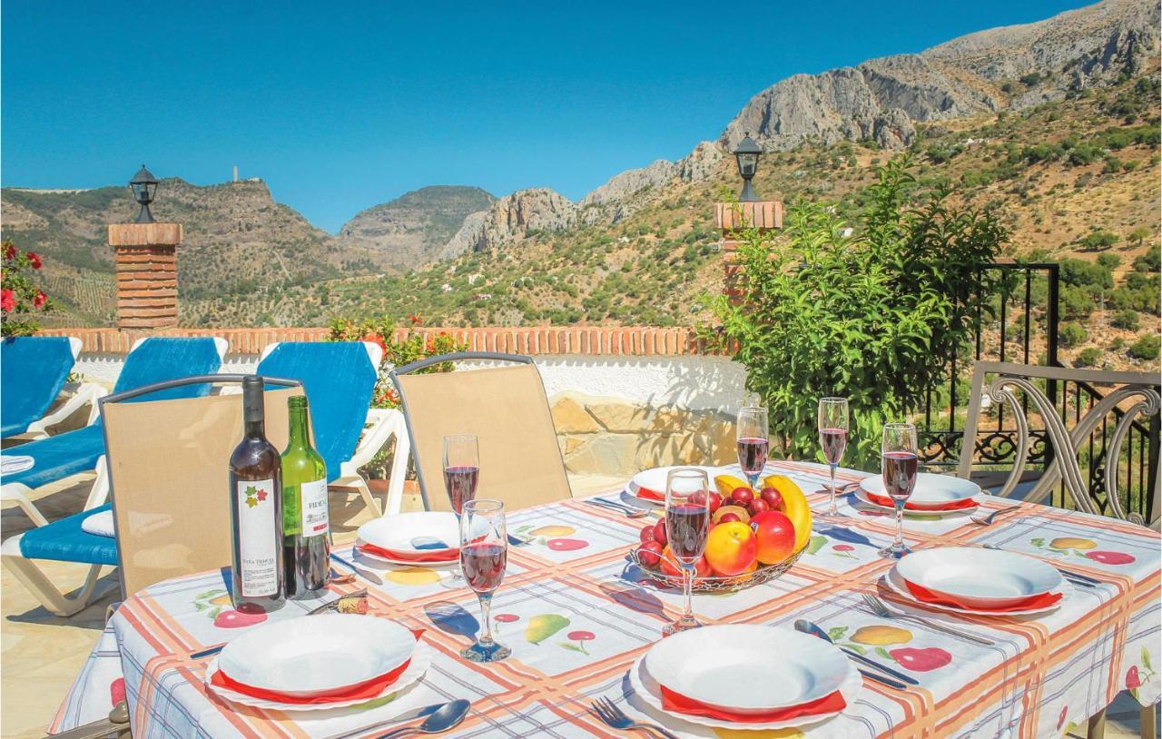 3 Bedroom Stunning In Alora-el Chorro * El Chorro