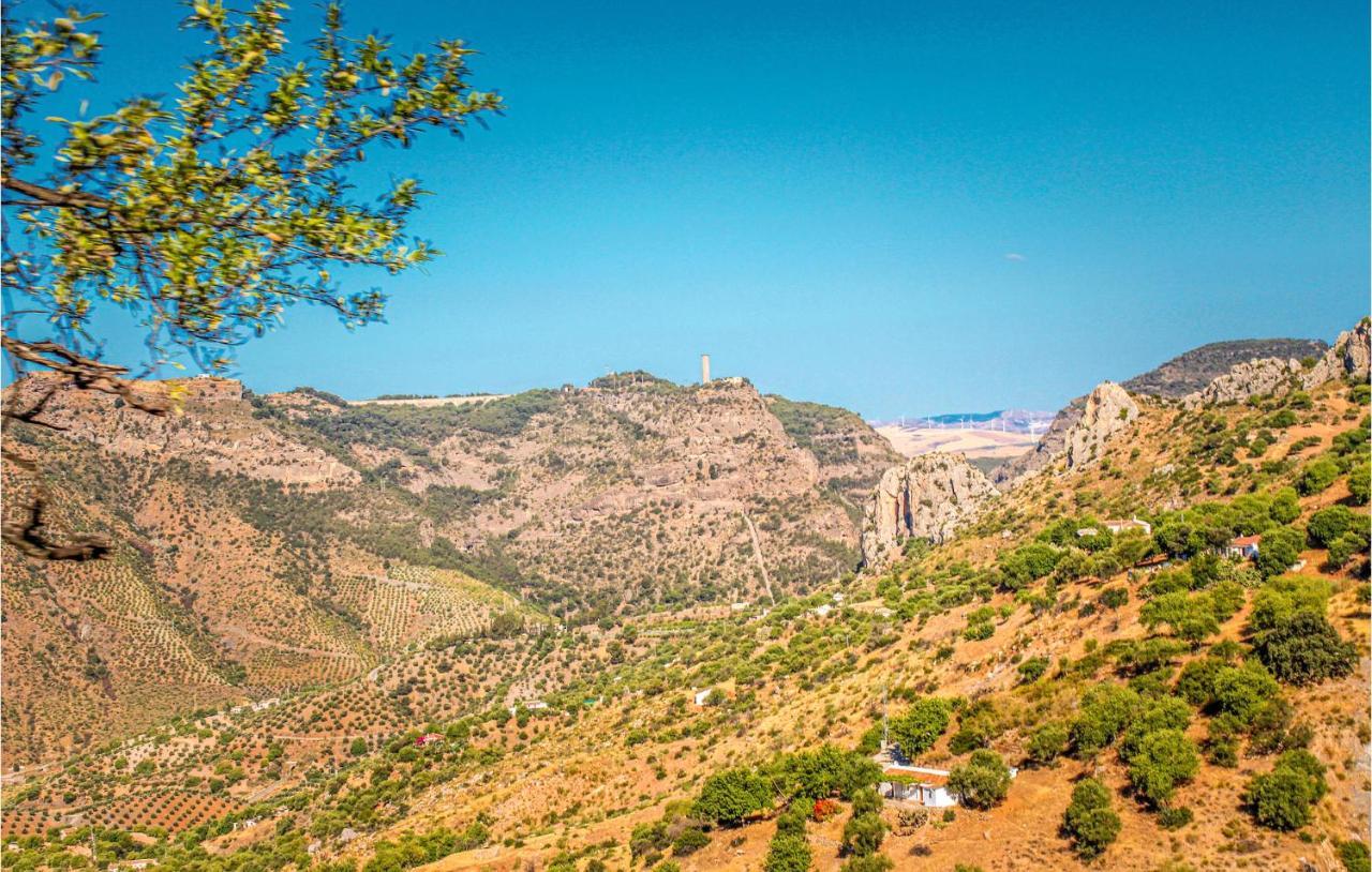 Holiday home 3 Bedroom Stunning In Alora-el Chorro