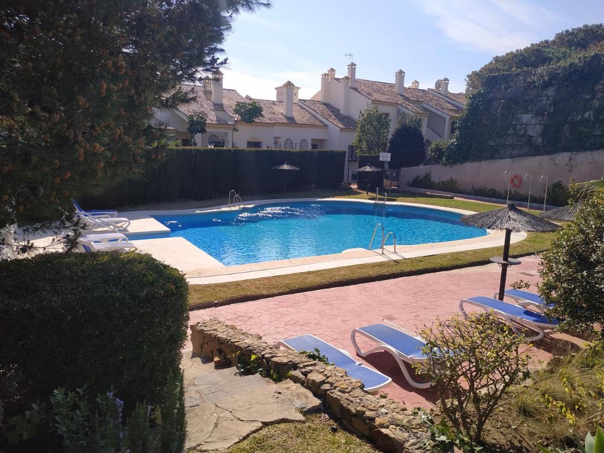 Duquesa Port, Beautiful 3 Bedrooms Apartment, Ideal For Families And Golfers, Md Apartamento *