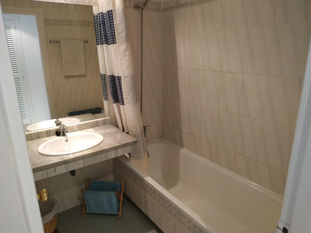 Duquesa Port, Beautiful 3 Bedrooms Apartment, Ideal For Families And Golfers, Md Manilva