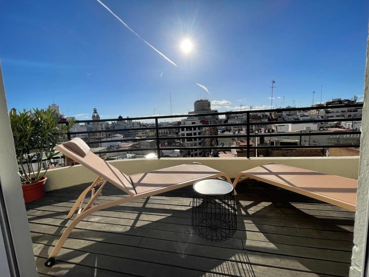 Stunning Duplex Penthouse In Location With Skyline View Apartamento