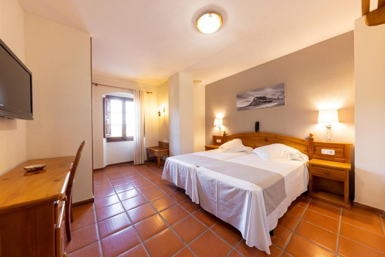 Hotel Mas Torrellas 4*