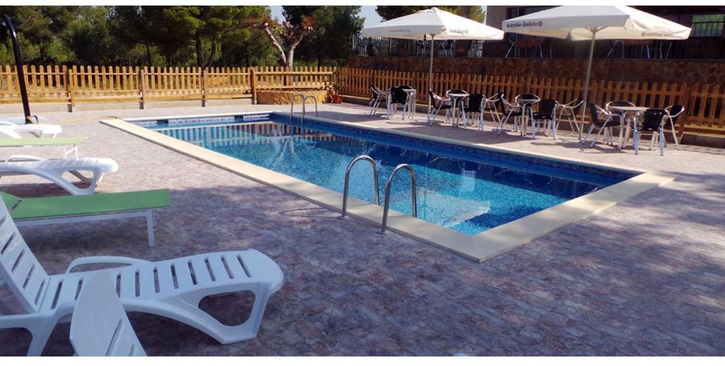Restaurante Rural Cau Blanch 3* Vall dʼAlba