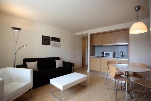 Casa De Beneficiados Apartamento Roncesvalles