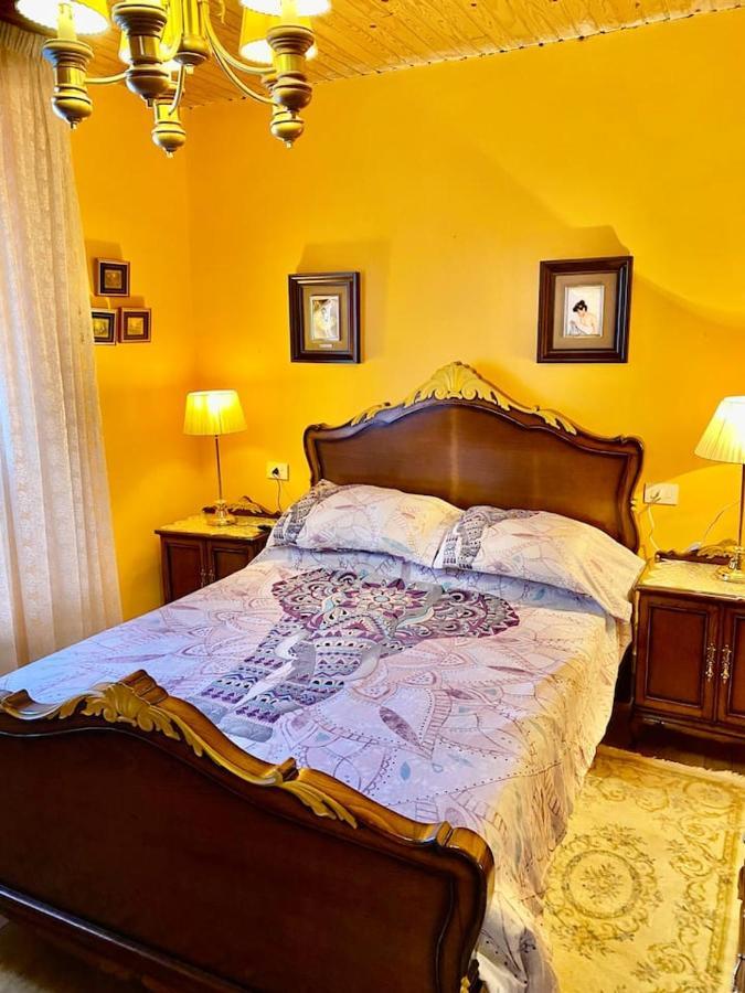 Entero Con Piscina Y Jardin. Сasa de vacaciones Ourense