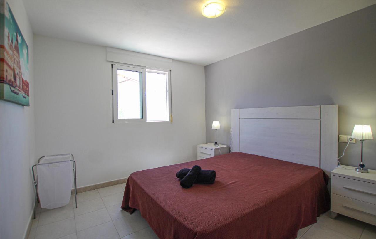5 Bedroom Cozy In El Campello