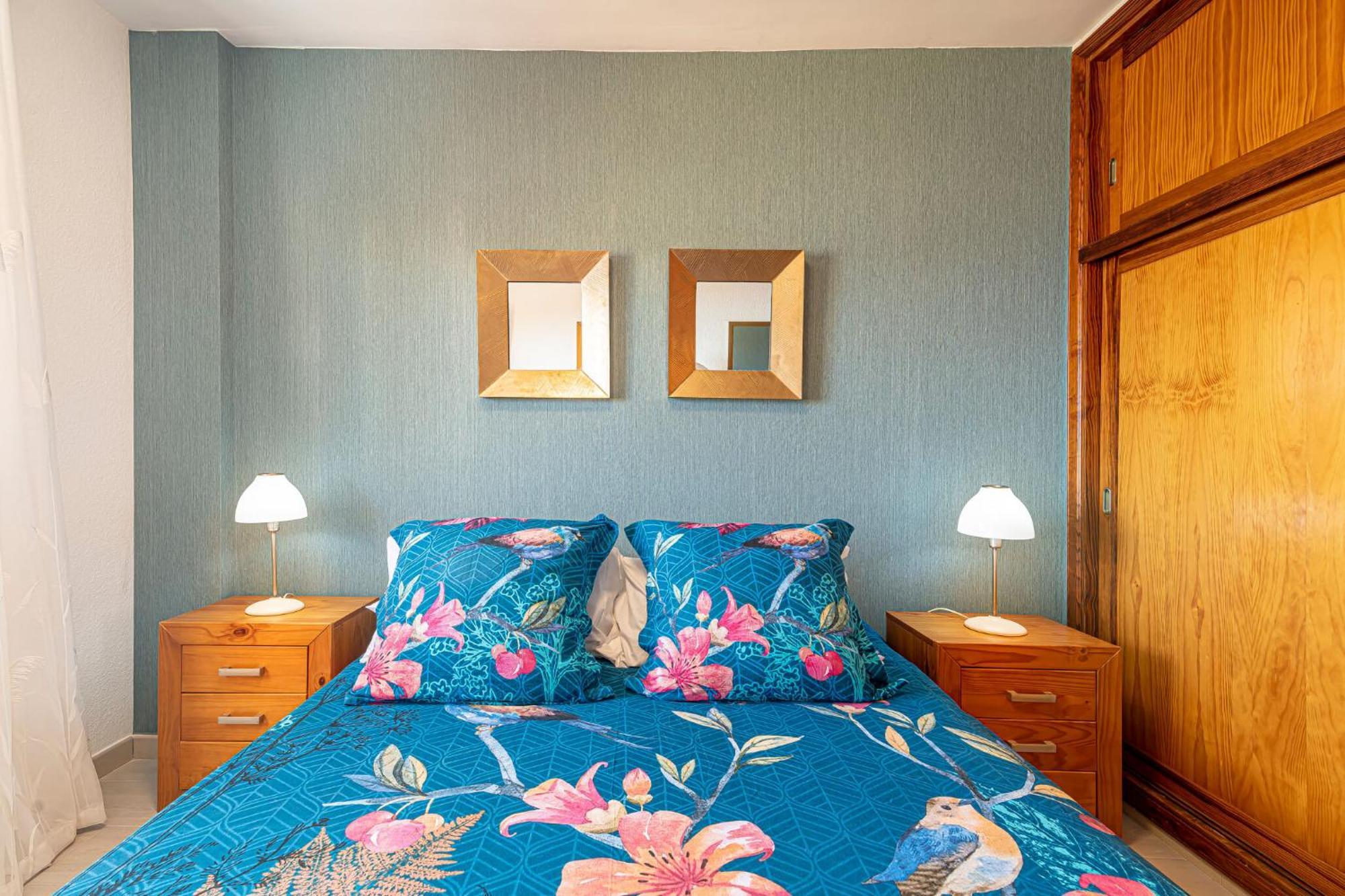 Elegant With Ocean Views Apartamento