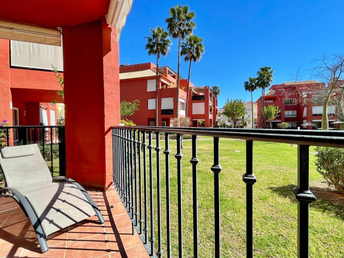 Pool View Golf Family Ground Floor Terrace With Barbecue In Costa