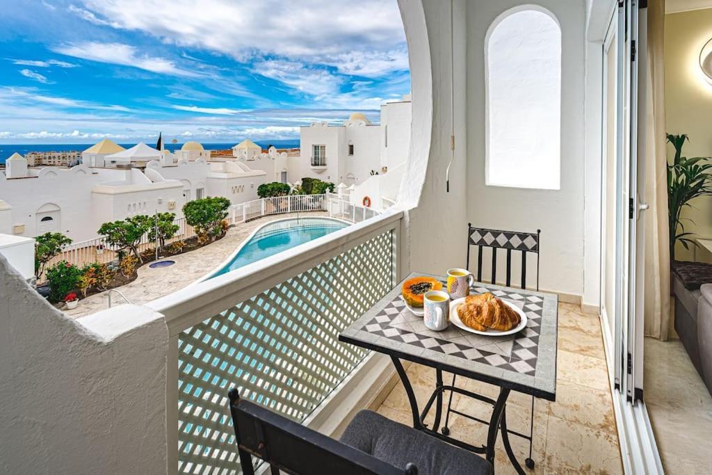 Large House With Garden And Direct Access To The Pool * Callao Salvaje