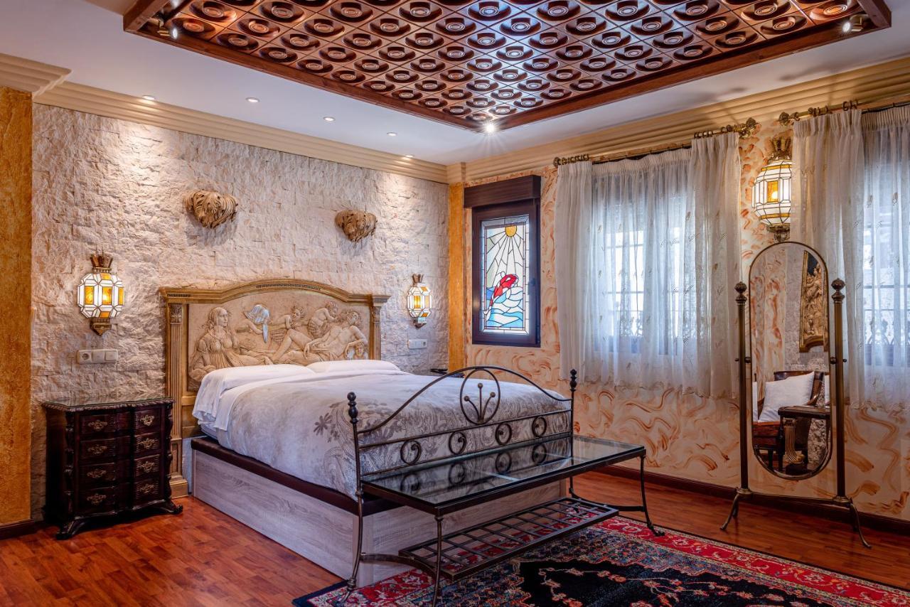 Casa De Reyes Hotel