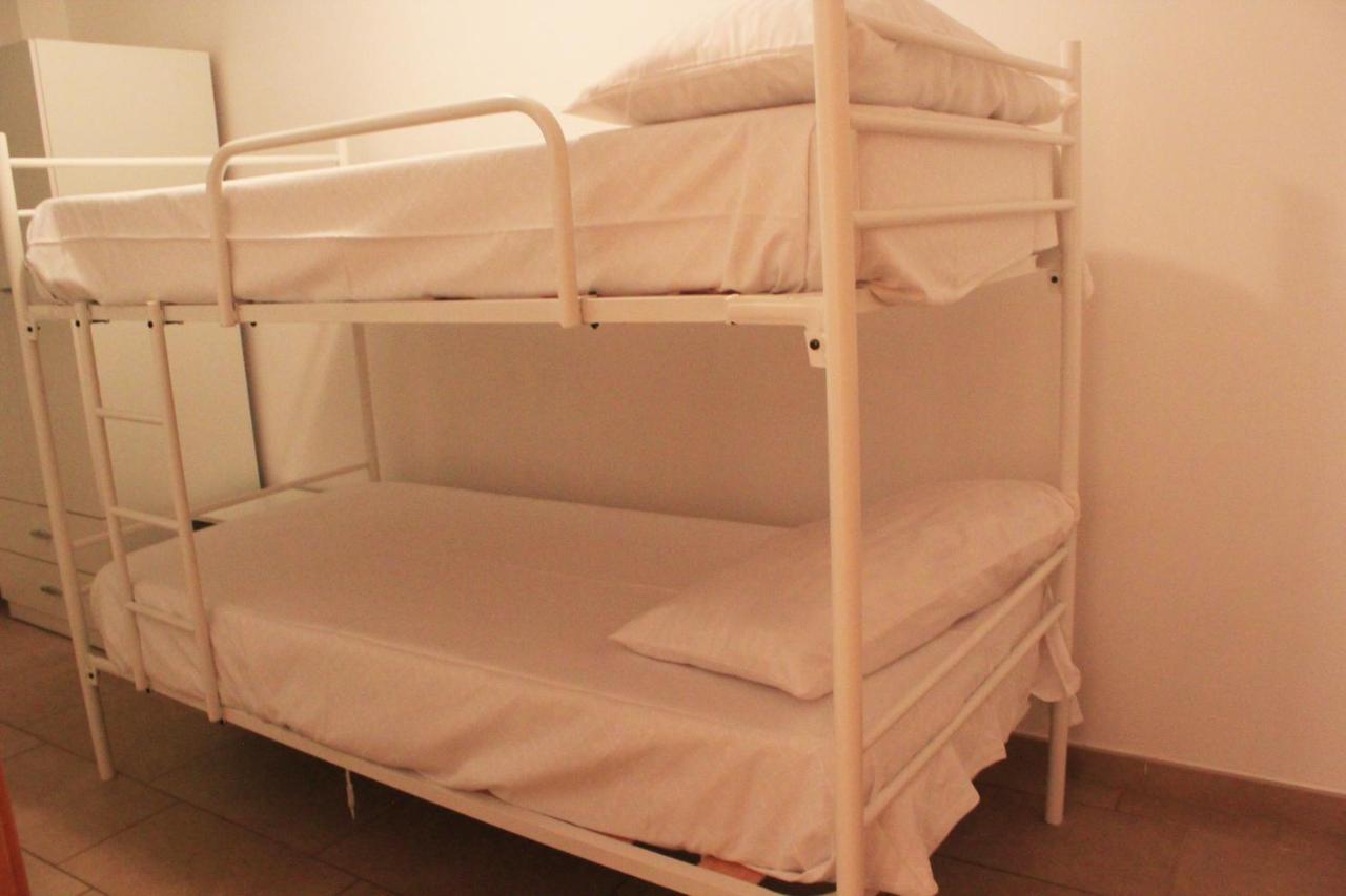 Apartment Lowcost 3000