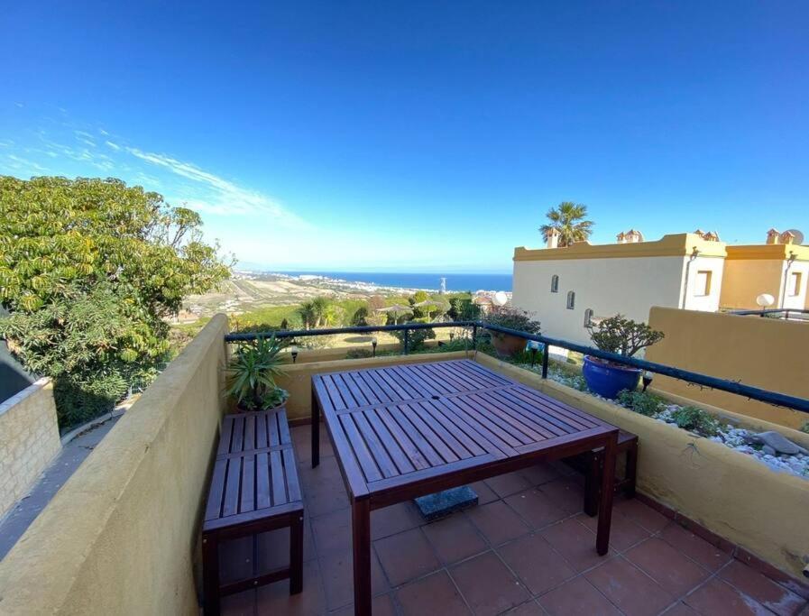 Holiday home 3 Bedroom With Amazing Views & Outdoor Spaces Manilva
