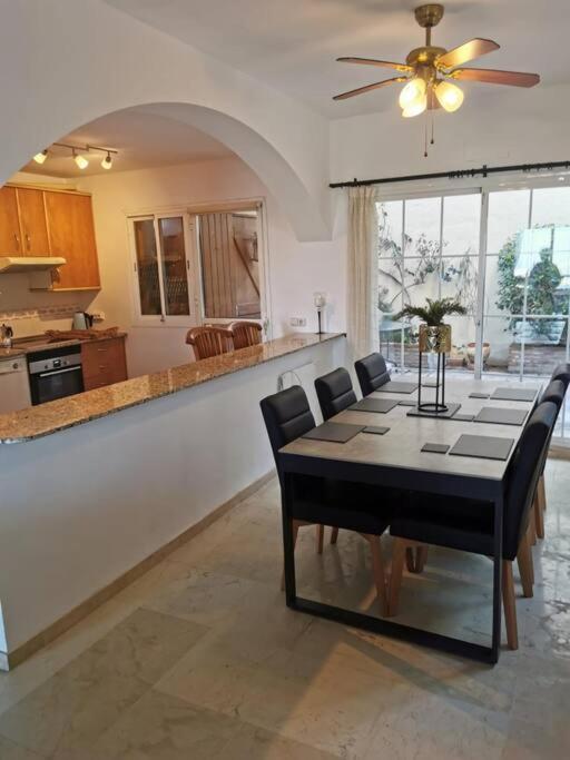 Holiday home 3 Bedroom With Amazing Views & Outdoor Spaces Manilva