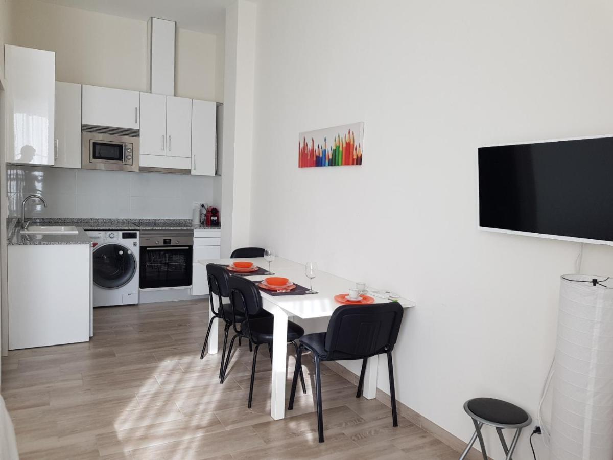 Modern Near The Port And Apartment *