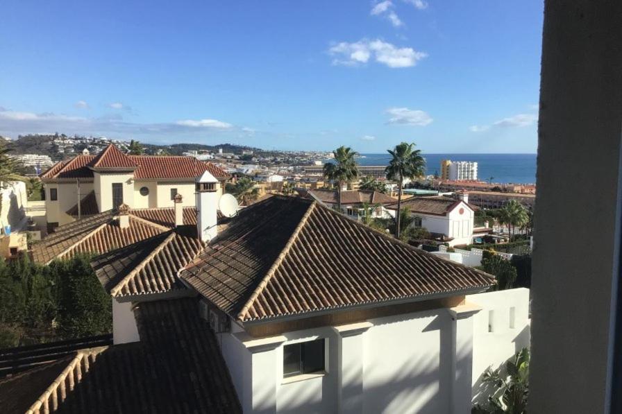 Lets In The Sun - - With Sea Or Pool Views * La Cala De Mijas